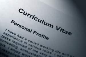 Cara Membuat Curriculum Vitae (CV) Semenarik Mungkin beserta Contoh dalam Bahasa Inggris